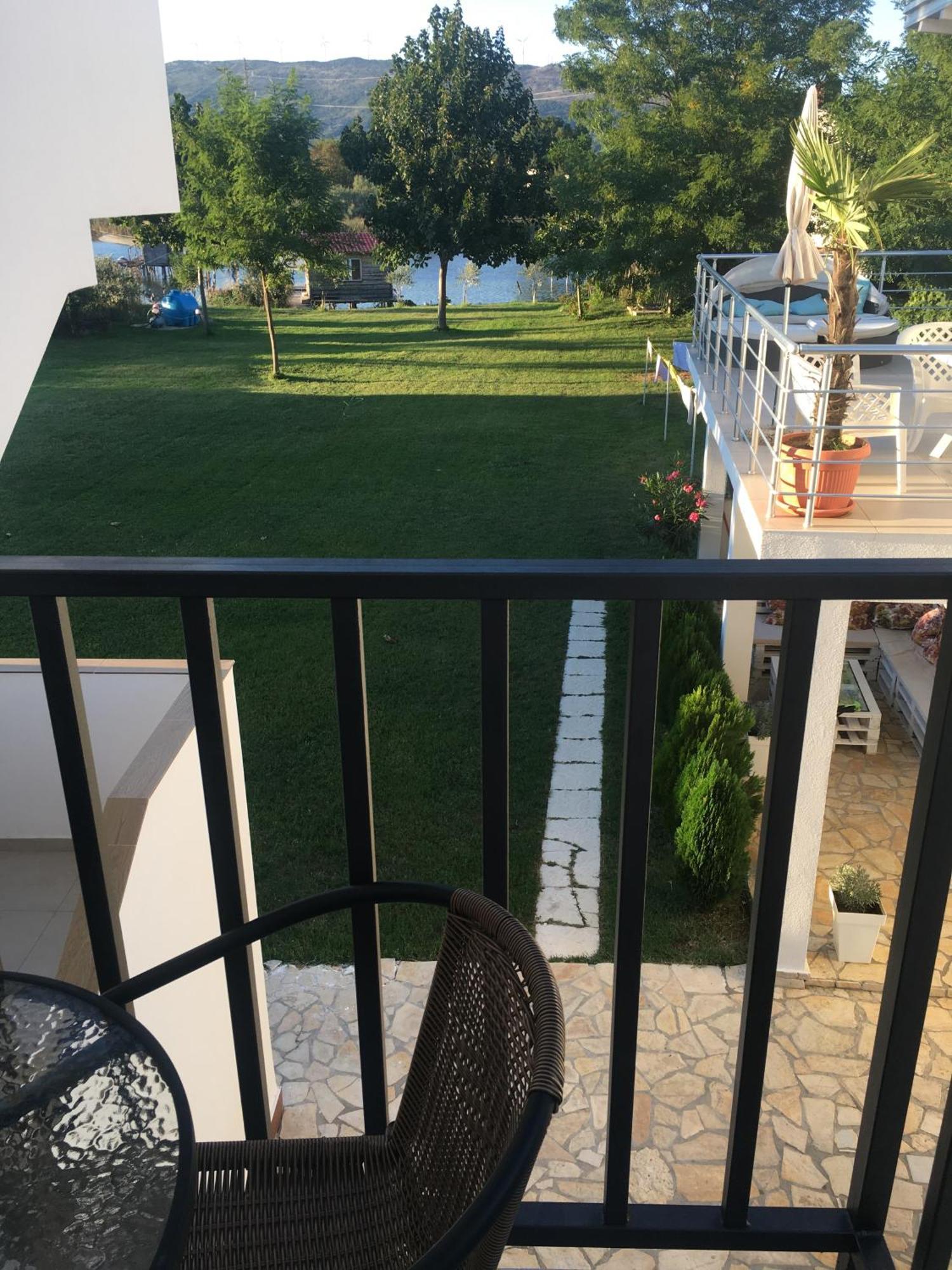 Apartments Vila Sara M Ulcinj Exterior foto