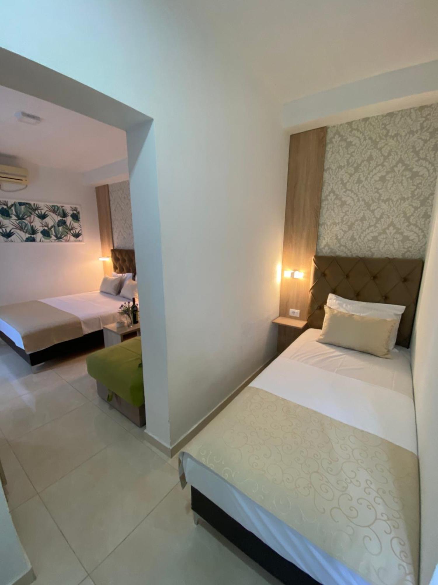 Apartments Vila Sara M Ulcinj Exterior foto