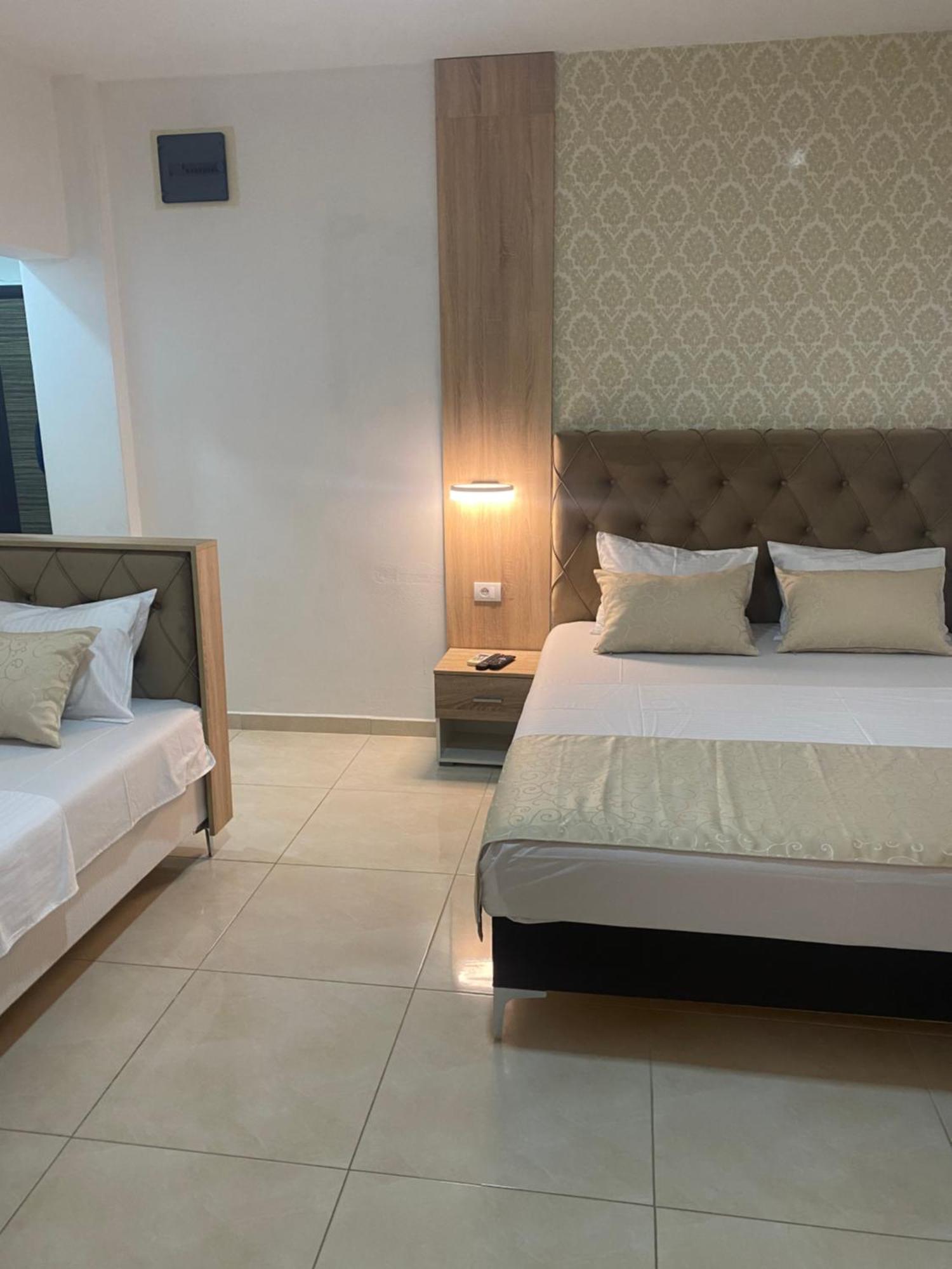 Apartments Vila Sara M Ulcinj Exterior foto